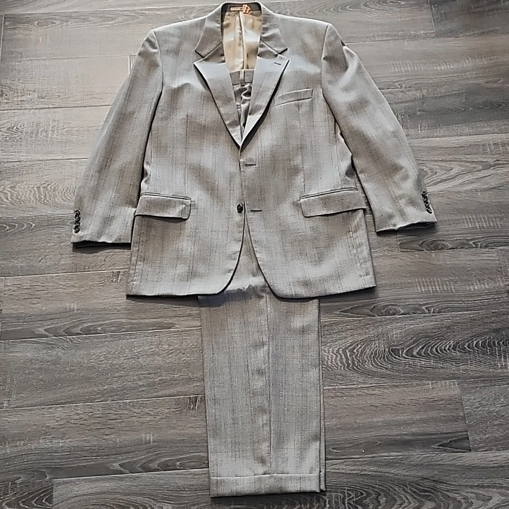 🎉 Joseph Abboud Vintage 2-piece Wool Suit 🎉